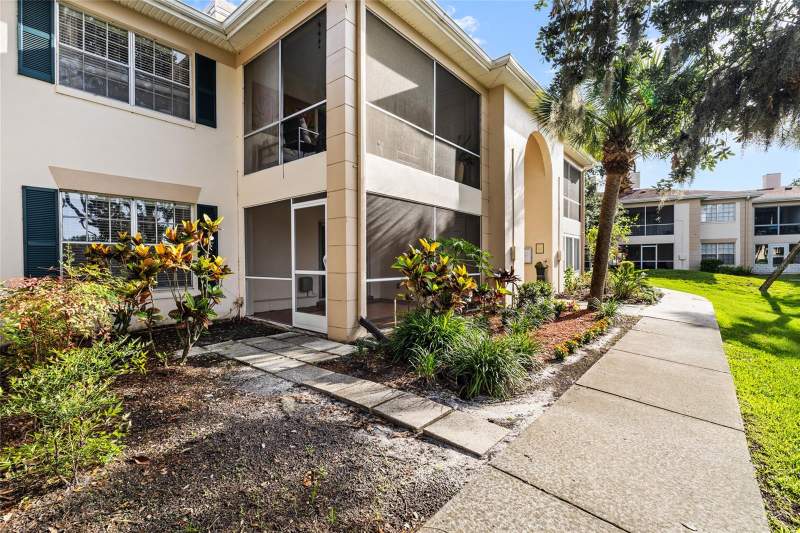 The Grand At Olde Carrollwood