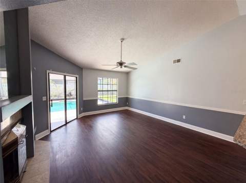 14725 Eagles Crossing Drive, Orlando FL - photo 10 of 29