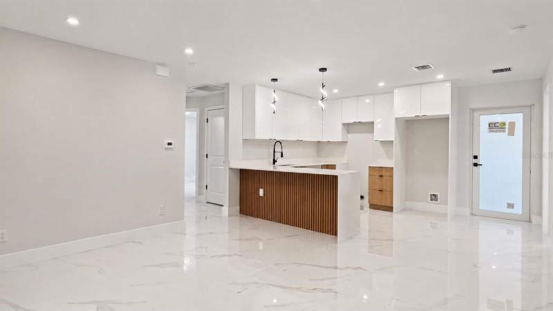 3 bedroom Single Family Residence at 729 Anaconda Avenue, Lehigh Acres, Lehigh Acres — photo 5