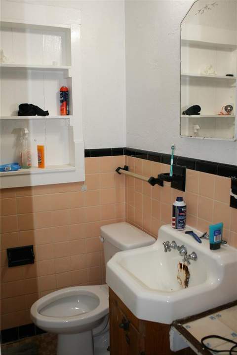 1822 NW 6th Avenue, Gainesville FL - photo 22 of 29
