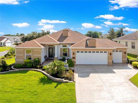 571 Troy Loop, home for sale in The Villages 32162