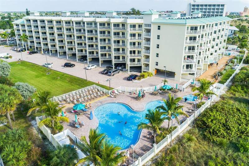 2 bedroom Condo - Hotel at 12000 Gulf Boulevard #309N, Sunset Vistas Condo Hotel On The Gulf, Treasure Island — photo 3