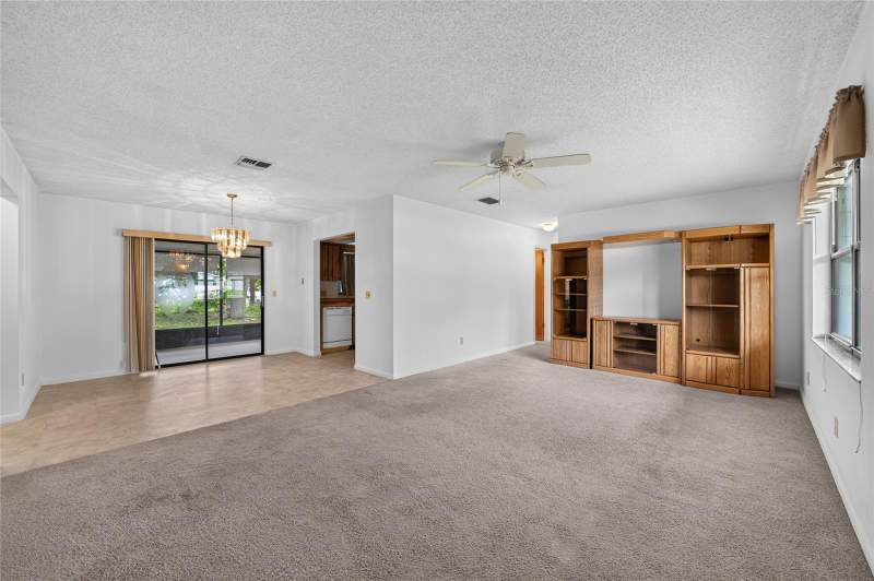 2 bedroom Single Family Residence at 610 Fourth Avenue, Mi-Lu Estates, Lady Lake — photo 2