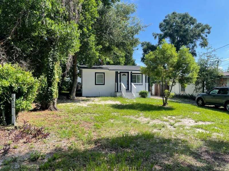 2 bedroom Single Family Residence at 1812 E Okaloosa Avenue, Hillsboro Heights Map, Tampa — photo 1