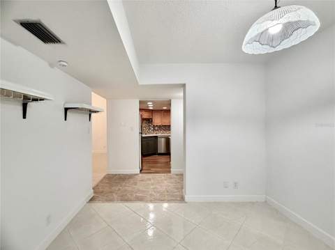 7400 Sun Island Drive #111, South Pasadena FL - photo 22 of 33
