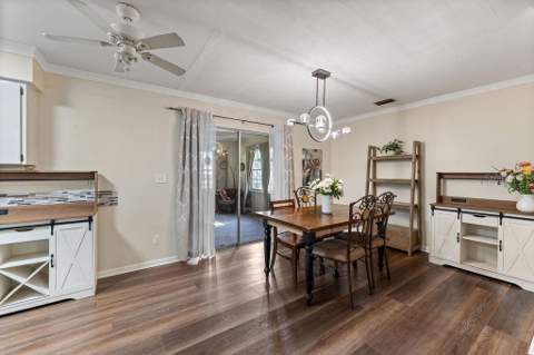 38213 Palm Grove Drive, Zephyrhills FL - photo 17 of 32