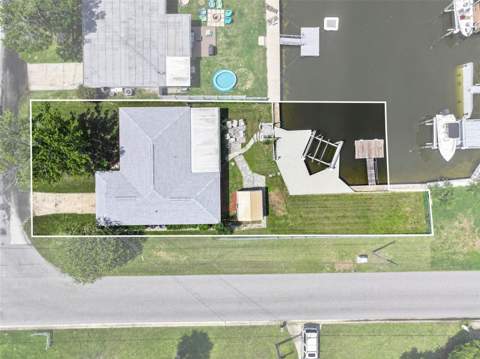 13224 Neptune Drive, Hudson FL - photo 6 of 6