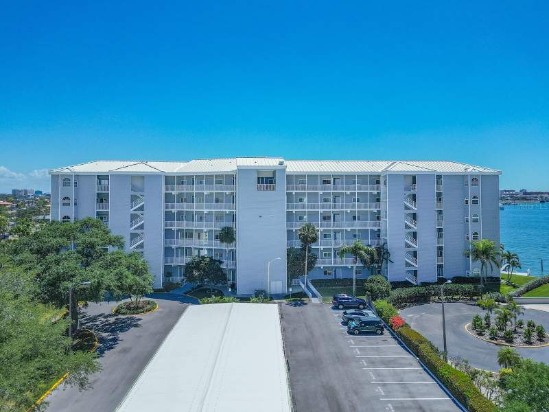 2 bedroom Condominium at 610 Island Way #407, 610 Island Way Condo, Clearwater Beach — photo 4
