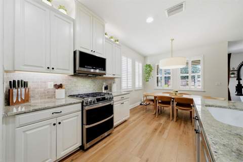 12204 Blue Pacific Drive, Riverview FL - photo 10 of 46