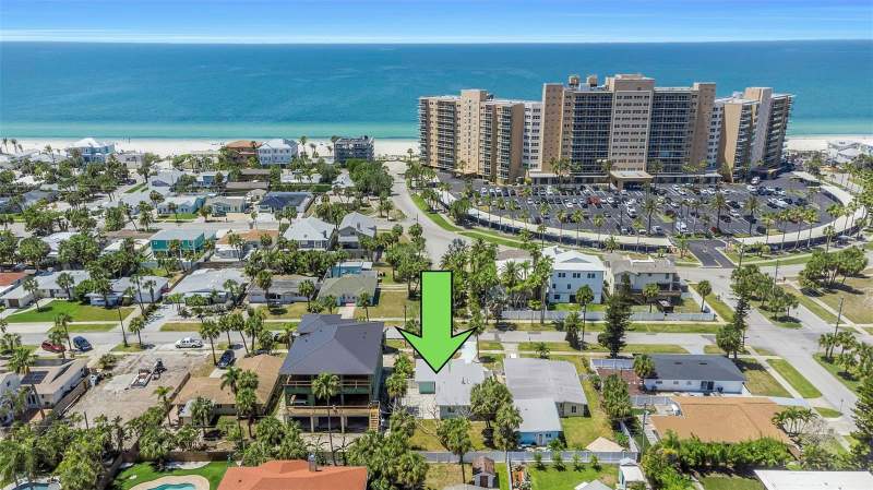 3 bedroom Single Family Residence at 875 BRUCE AVENUE, MANDALAY SUB, CLEARWATER — photo 2