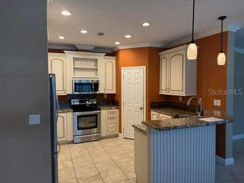 4851 W Gandy Boulevard #B09L23, Tampa FL - photo 14 of 32