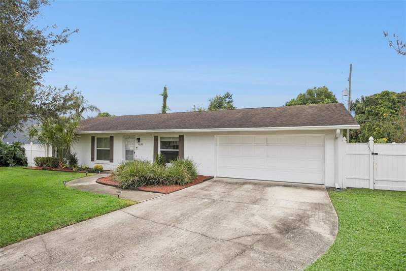 3 bedroom Single Family Residence at 4628 S Shore Road, Lake Holden Gardens, Orlando — photo 2