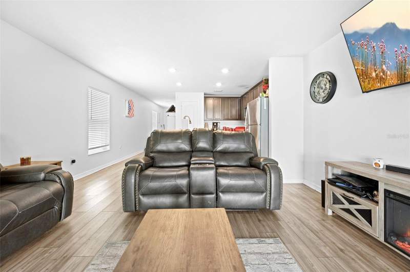 3 bedroom Single Family Residence at 30067 Fedora Circle, Trilby Xing Ph 1, Brooksville — photo 5