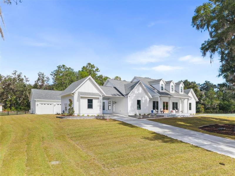 4 bedroom Single Family Residence at 17104 SW 11th Court, Barrington Pb 38 Pg 85, Newberry — photo 4