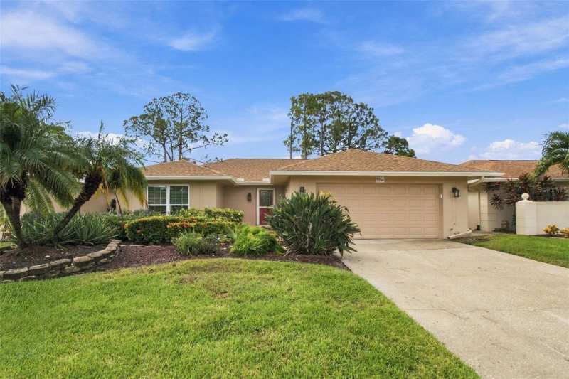 3 bedroom Single Family Residence at 2254 Heron Cir, Sound South Unit Two, Clearwater — photo 1