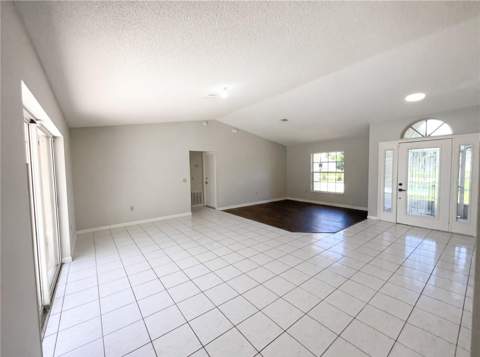 1750 Evergreen Court, Kissimmee FL - photo 9 of 33
