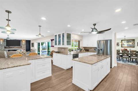 1100 Friendly Way, St Petersburg FL - photo 6 of 6