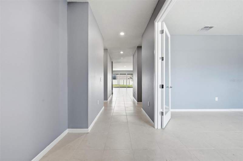4 bedroom Single Family Residence at 14312 Crestavista Avenue, Ridgeview, Clermont — photo 4