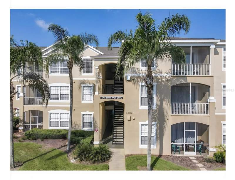 2302 SILVER PALM DRIVE #301 home for sale in Windsor Palms Wyndham Palms