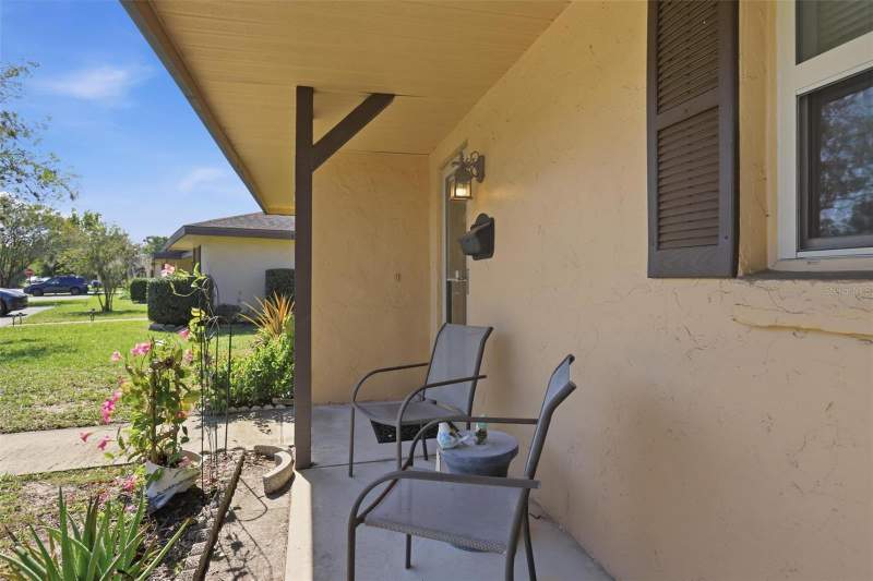 2 bedroom Condominium at 46 Villa Villar Court #460, Villa Villar 01-03 Ph 02, Deland — photo 3