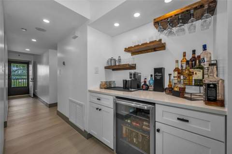 5400 Park St N #303, St Petersburg FL - photo 6 of 6