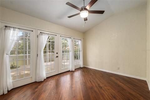 110 Chula Vista Avenue, Lady Lake FL - photo 12 of 53