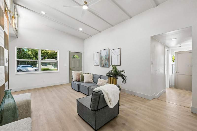 3 bedroom Single Family Residence at 2112 25th Street, Citrus Park, St Petersburg — photo 5