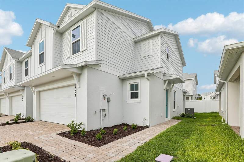 3 bedroom Townhouse at 2704 Meadow Crest Drive, Cyrene At Harmony, St Cloud — photo 2