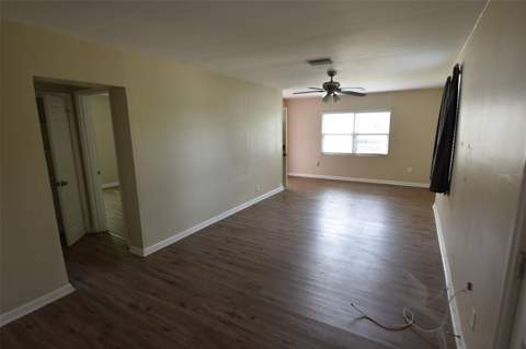 4642 10th Avenue, St Petersburg FL - photo 9 of 30