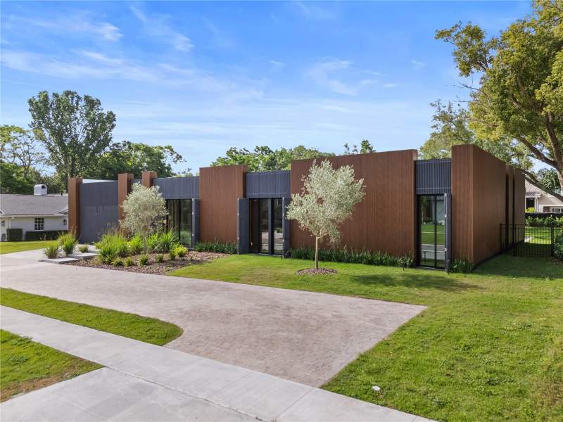 4 bedroom Single Family Residence at 8966 Easterling Drive, Bay Hill Sec 05, Orlando — photo 4
