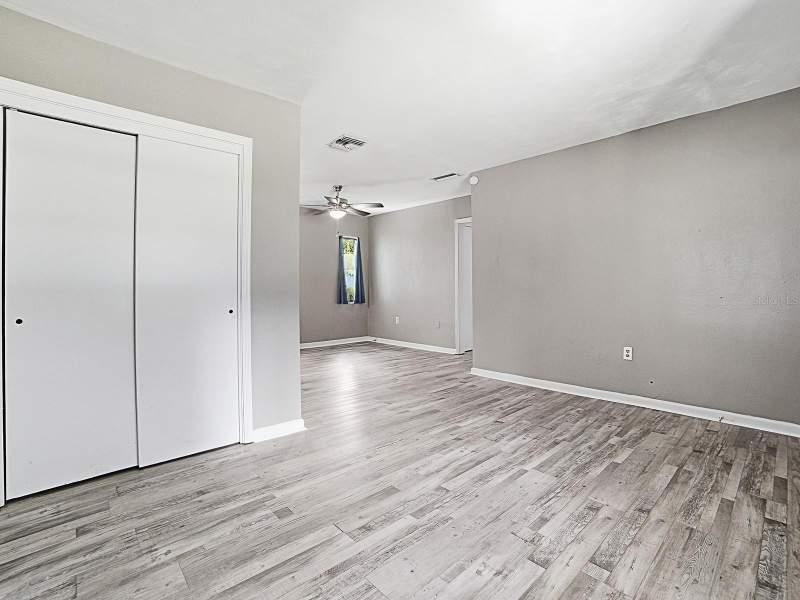3 bedroom Single Family Residence at 2014 Helms Avenue, Lakewood Park, Leesburg — photo 5