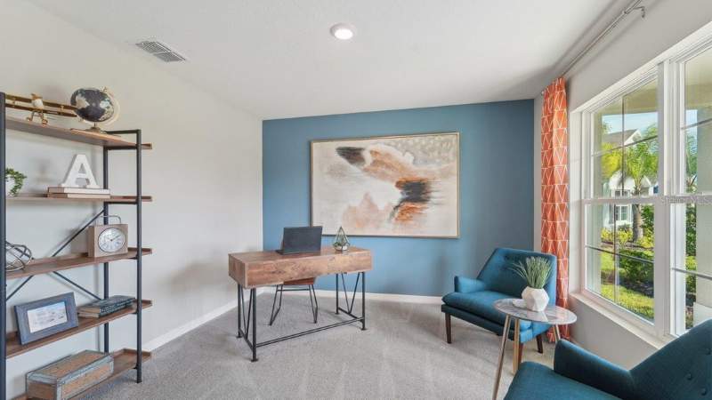 5 bedroom Single Family Residence at 4709 Silver Current Avenue, East Regnas, Tampa — photo 2