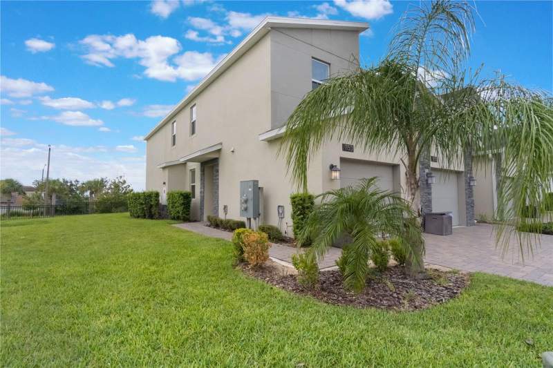 2 bedroom Condominium at 1153 DROP LANE, CHAMPIONSGATE, DAVENPORT — photo 3
