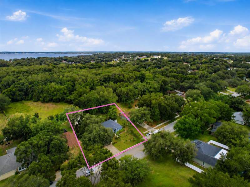 3 bedroom Single Family Residence at 1313 Oak Valley Boulevard, Minneola Oak Valley Ph 02 Lt 262 Pb 50, Minneola — photo 4