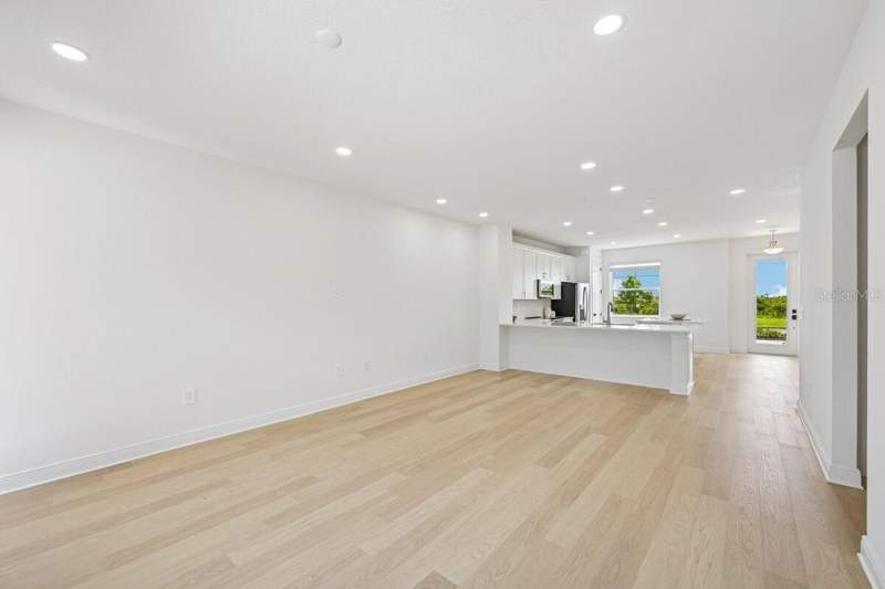 3 bedroom Townhouse at 17712 Broadleaf Loop, Palmera At Wellen Park, Venice — photo 5