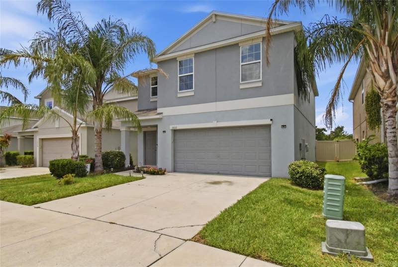 4 bedroom Single Family Residence at 17032 Yellow Pine Street, Sunshine Village Ph 3B, Wimauma — photo 2