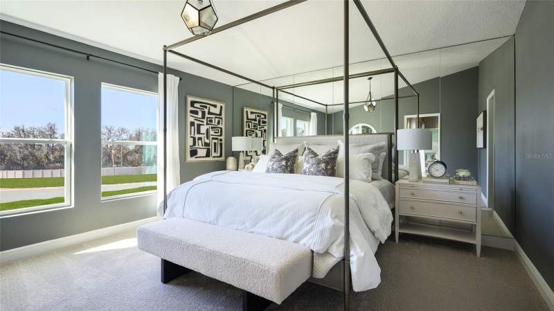 5 bedroom Single Family Residence at 9845 Govreau Road, Pasadena Landing, Wesley Chapel — photo 4
