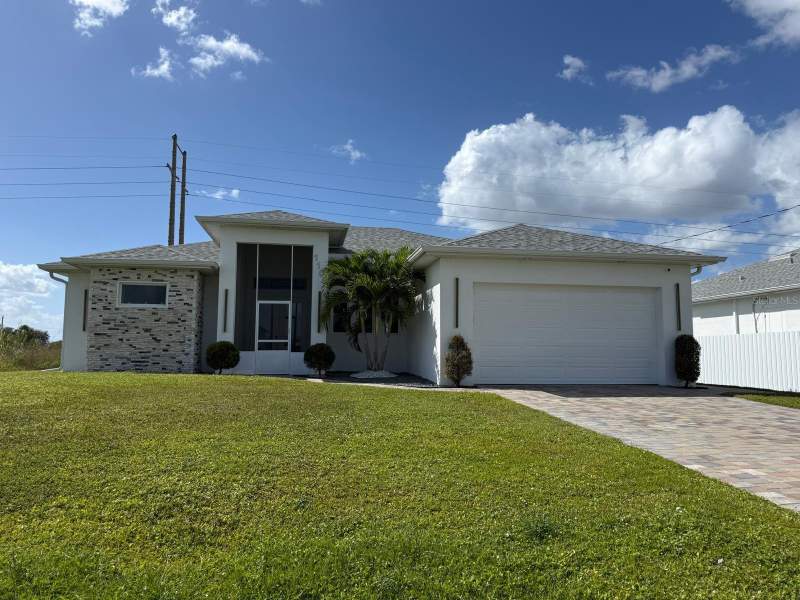 3 bedroom Single Family Residence at 1106 Floyd Avenue, Lehigh Acres, Lehigh Acres — photo 2
