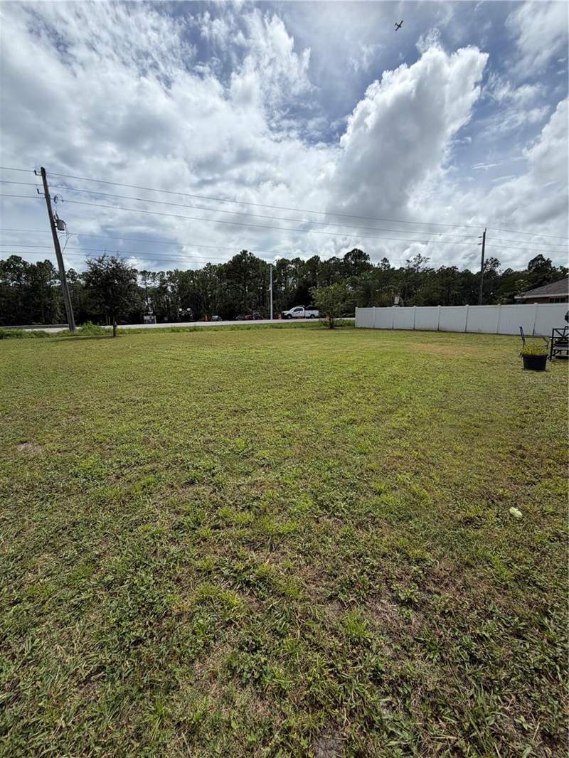 3 bedroom Single Family Residence at 65 Ryecliffe Drive, Palm Coast Sec 29, Palm Coast — photo 2