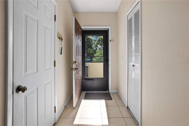 2 bedroom Townhouse at 167 Clear Lake Circle, Hidden Lake Villas Ph 3, Sanford — photo 2
