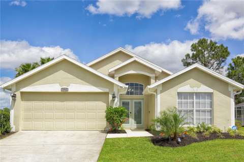 1942 Bermuda Pointe Drive, gated community for sale in Haines City