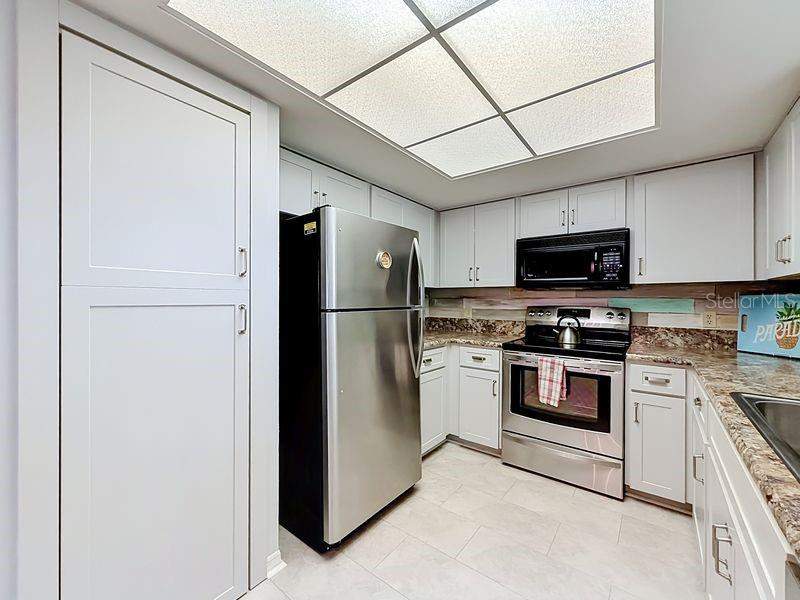 2 bedroom Condominium at 2210 Utopian Drive #214, On Top Of The World, Clearwater — photo 3