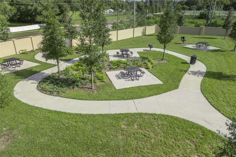 5 bedroom Single Family Residence at 2627 CAVANAUGH DRIVE, HARRELL OAKS, ORLANDO — photo 2
