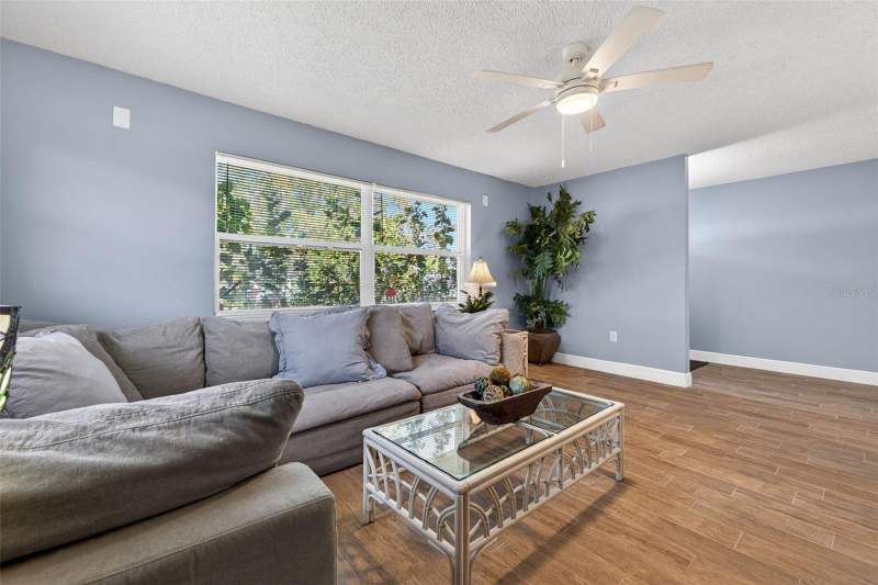 3 bedroom Single Family Residence at 5810 Venetian Boulevard, Shore Acres Denver St Rep Bayou Grande Sec, St Petersburg — photo 5