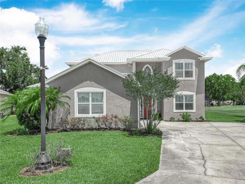 4 bedroom Single Family Residence at 2910 Fairway, Torrey Oaks Villas, Bowling Green — photo 1