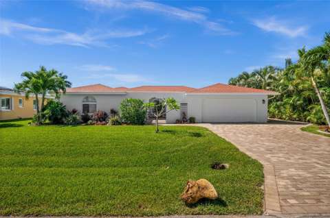 1432 Venetian Court, luxury home for sale in Cape Coral