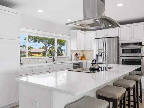 1028 79th Street, St Petersburg FL - photo 6 of 6