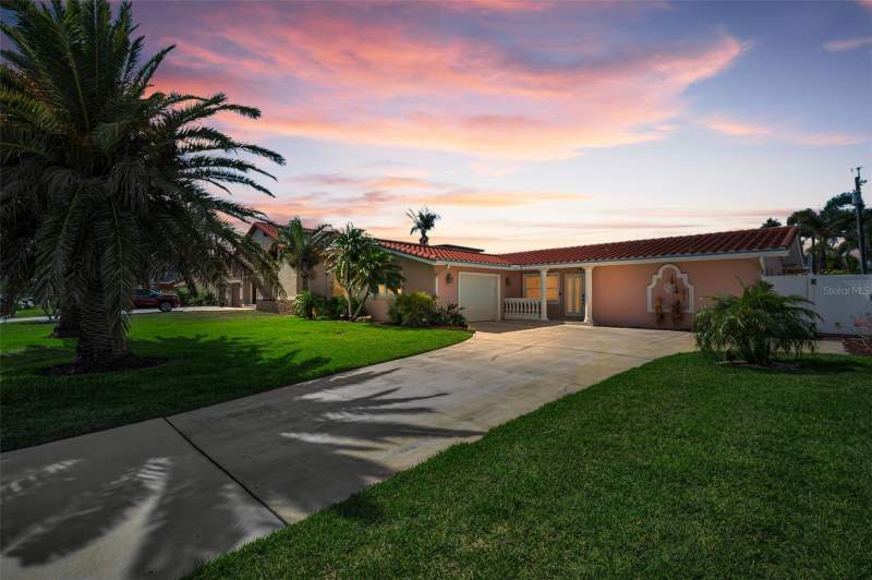 3 bedroom Single Family Residence at 111 17th Street, Belleair Beach, Belleair Beach — photo 4
