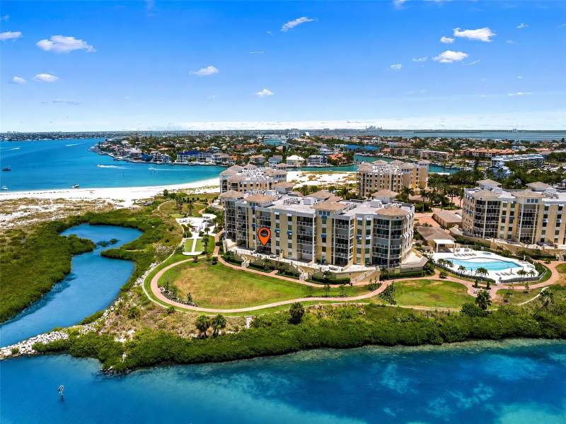 3 bedroom Condominium at 795 Collany Road #204, Sunset Pointe At Collany Key III Condo, Tierra Verde — photo 3