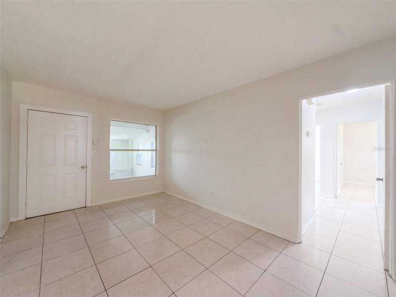 4 bedroom Single Family Residence at 7916 Endive Avenue, Progress Village Unit 1, Tampa — photo 3